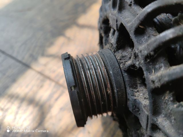 bontott OPEL MOVANO Generátor