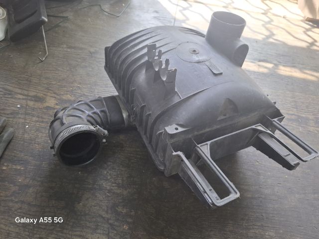 bontott OPEL MOVANO Légszűrő Ház