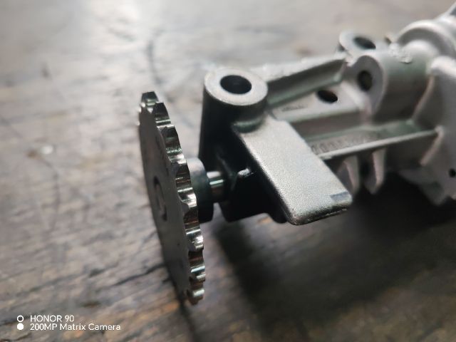 bontott OPEL MOVANO Olajszivattyú