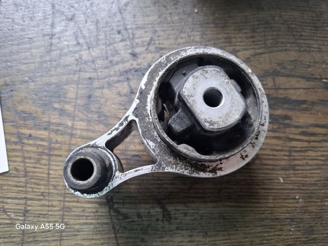 bontott OPEL MOVANO Váltó Tartó Bak (Pozíciófüggetlen)