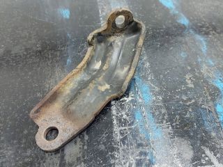 bontott OPEL MOVANO Katalizátor Tartó Bak