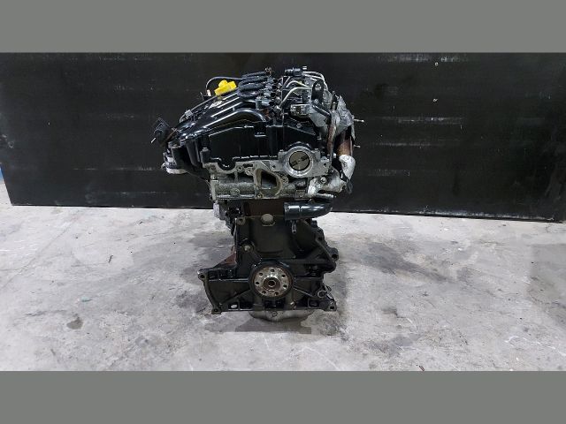 bontott OPEL MOVANO Motor (Fűzött blokk hengerfejjel)