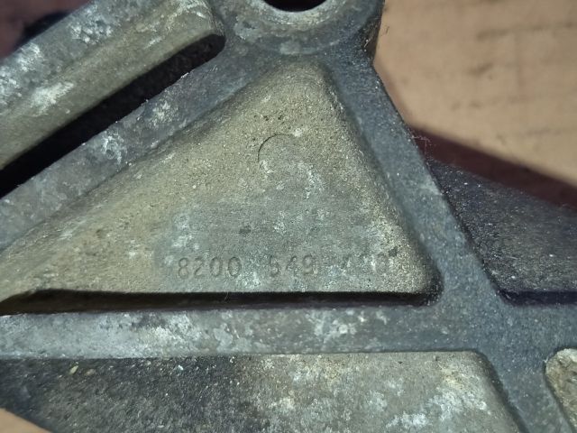 bontott OPEL MOVANO Motor Tartó Bak (Fém)