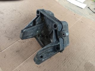 bontott OPEL MOVANO Motor Tartó Bak (Fém)