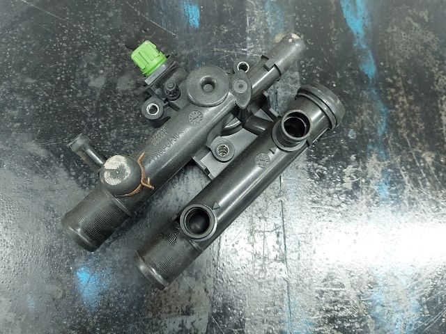 bontott OPEL MOVANO Termosztátház