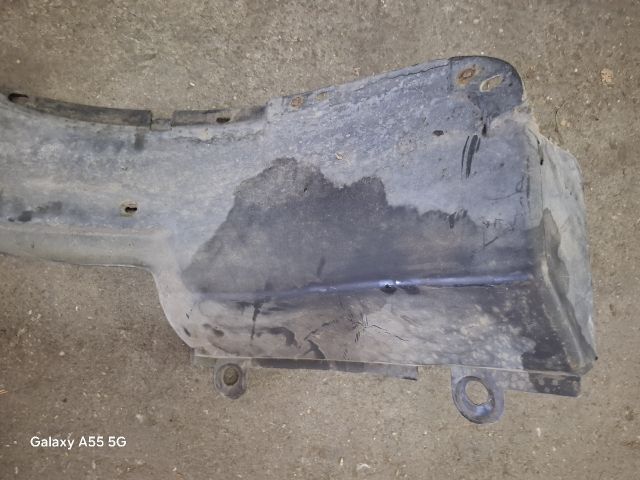 bontott OPEL MOVANO Bal első Dobbetét (Kerékjárati, Műanyag)