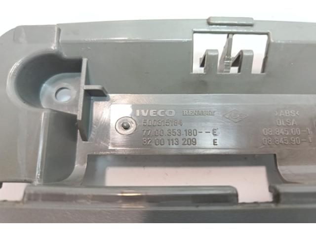 bontott OPEL MOVANO Beltér Világítás Első