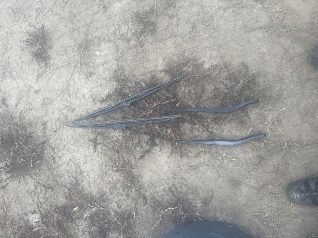 bontott OPEL MOVANO Első Ablaktörlő Kar