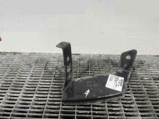 bontott OPEL MOVANO Első Lökhárító Tartó Felső