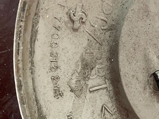 bontott OPEL MOVANO Felniközép Szett