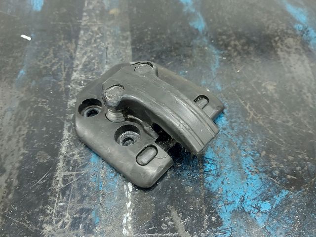 bontott OPEL MOVANO Hátsó Ajtóhatároló