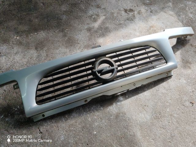 bontott OPEL MOVANO Hűtőrács