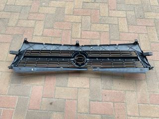 bontott OPEL MOVANO Hűtőrács