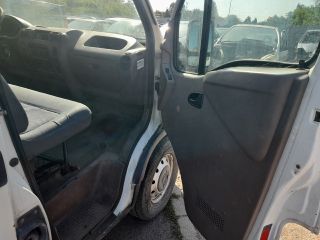 bontott OPEL MOVANO Jobb első Alsó Zsanér