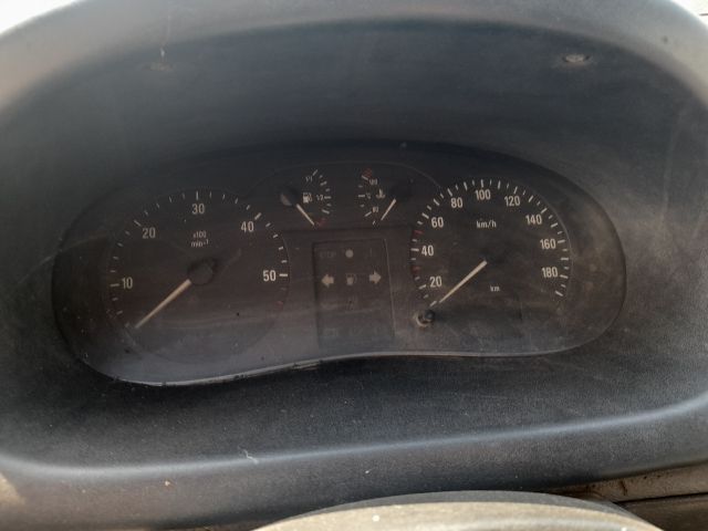 bontott OPEL MOVANO Jobb első Alsó Zsanér