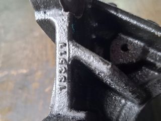 bontott OPEL MOVANO Jobb első Féltengely Tartó