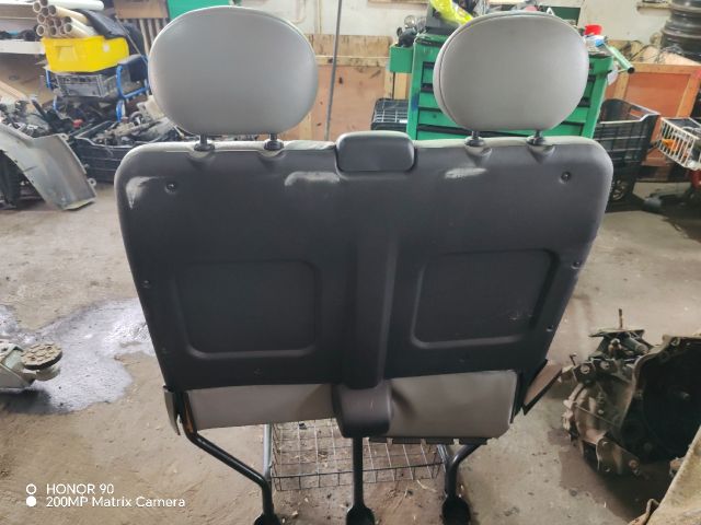 bontott OPEL MOVANO Jobb első Ülés