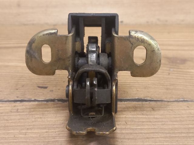 bontott OPEL MOVANO Jobb hátsó Ajtózár