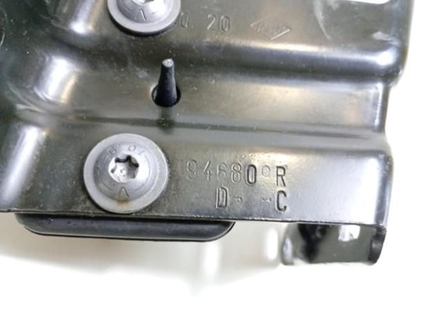 bontott OPEL MOVANO Tolóajtó Sín Görgő