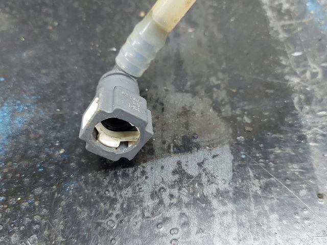 bontott OPEL MOVANO Üzemanyagcső