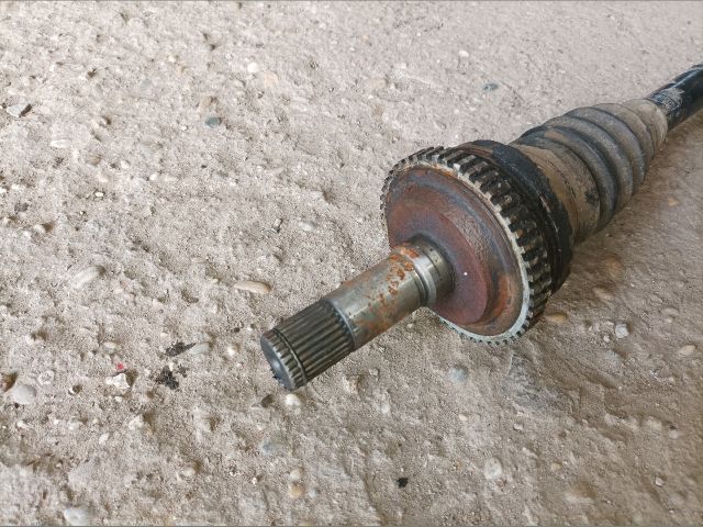 bontott OPEL OMEGA Bal Féltengely