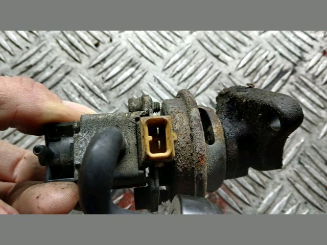 bontott OPEL OMEGA EGR / AGR Szelep