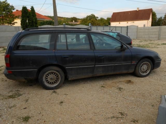 bontott OPEL OMEGA Jobb első Féknyereg Munkahengerrel