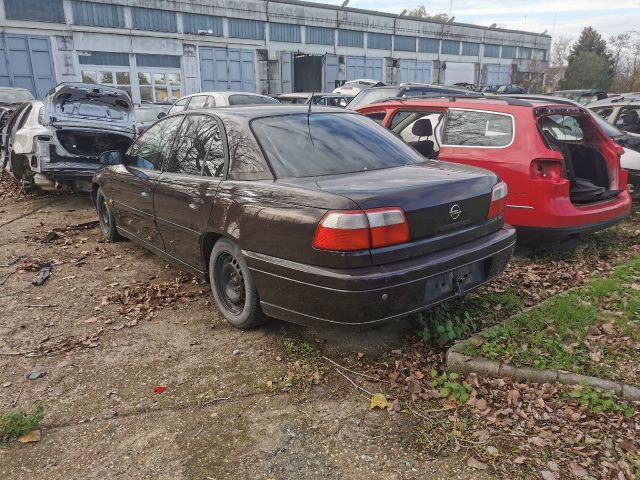 bontott OPEL OMEGA Klímahűtő Radiátor