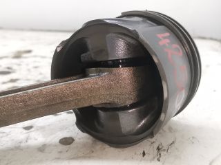 bontott OPEL OMEGA Dugattyú és Hajtókar