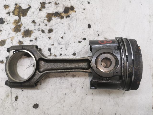 bontott OPEL OMEGA Dugattyú és Hajtókar