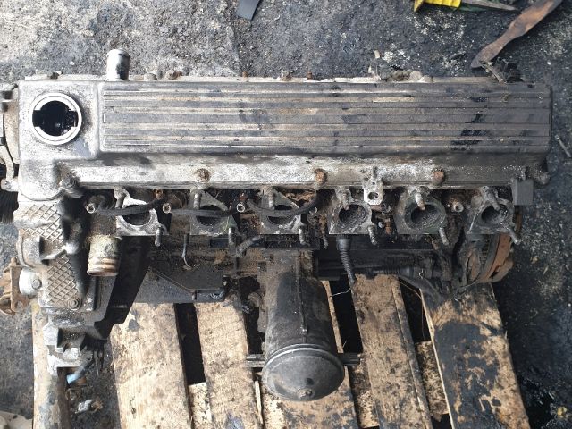 bontott OPEL OMEGA Motor (Fűzött blokk hengerfejjel)