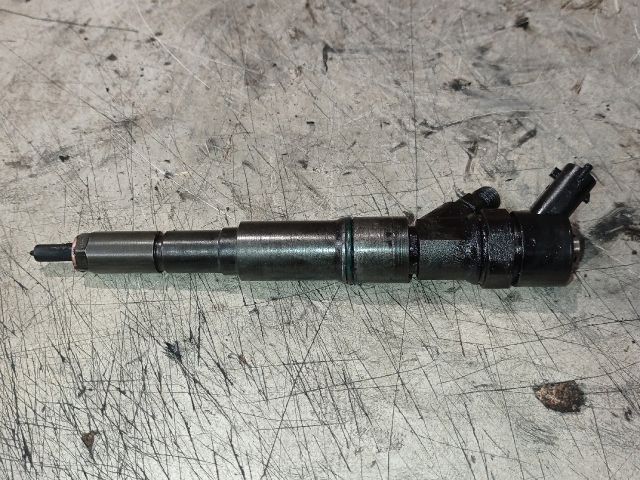 bontott OPEL OMEGA Porlasztó (1 db)