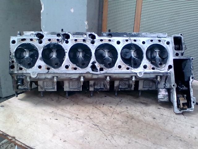 bontott OPEL OMEGA Hengerfej