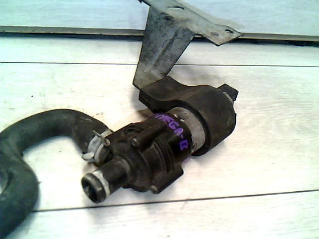 bontott OPEL OMEGA Vízpumpa