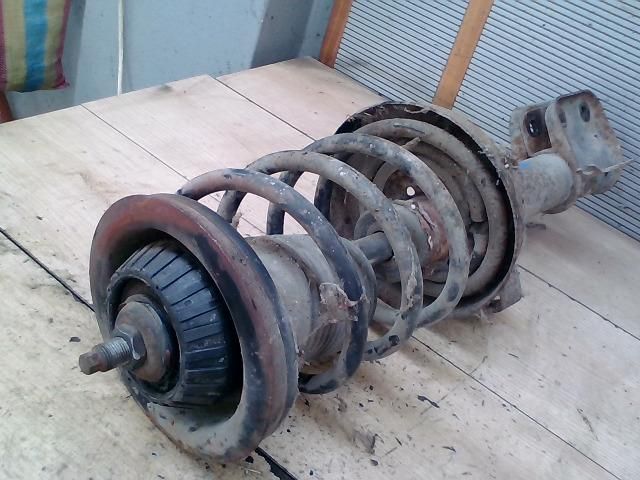 bontott OPEL OMEGA Jobb első Lengéscsillapító