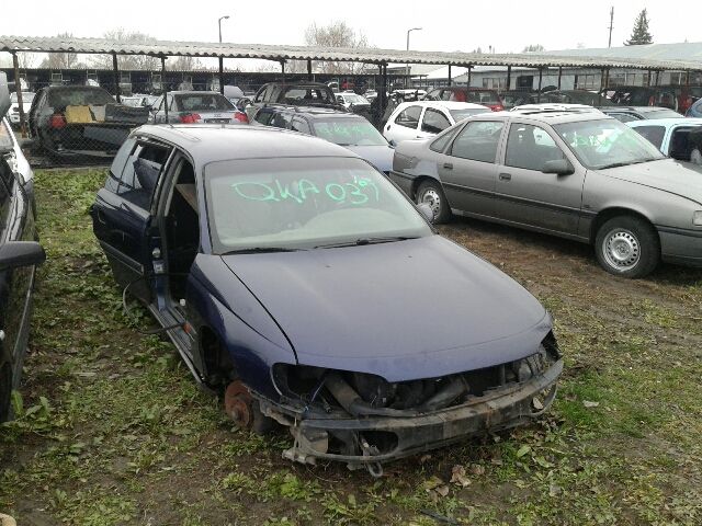 bontott OPEL OMEGA Bal első Ajtó (Üres lemez)