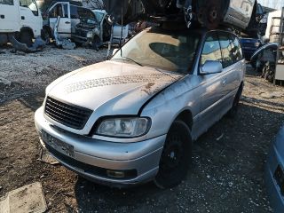 bontott OPEL OMEGA Bal első Gumikéder