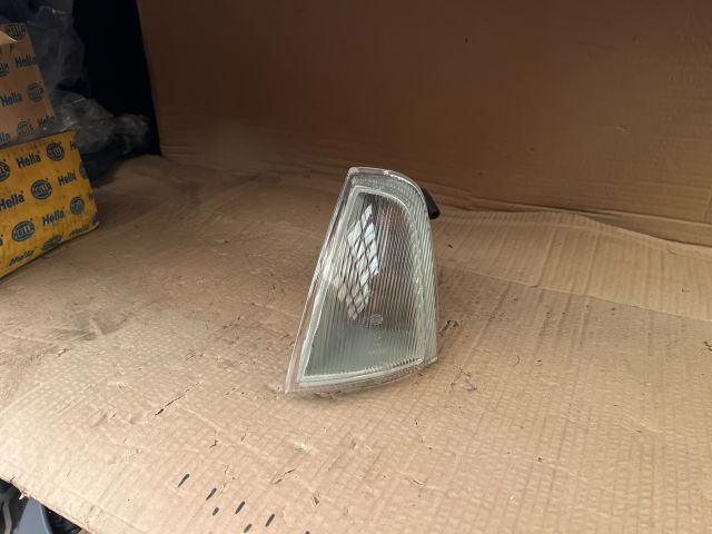 bontott OPEL OMEGA Bal első Irányjelző