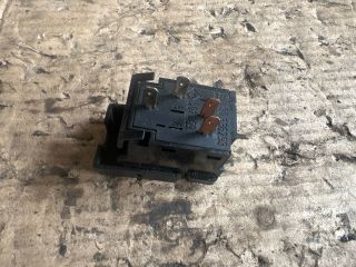 bontott OPEL OMEGA Bal első Ülésfűtés Kapcsoló