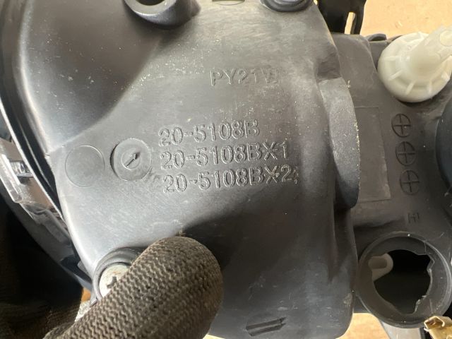 bontott OPEL OMEGA Bal Fényszóró