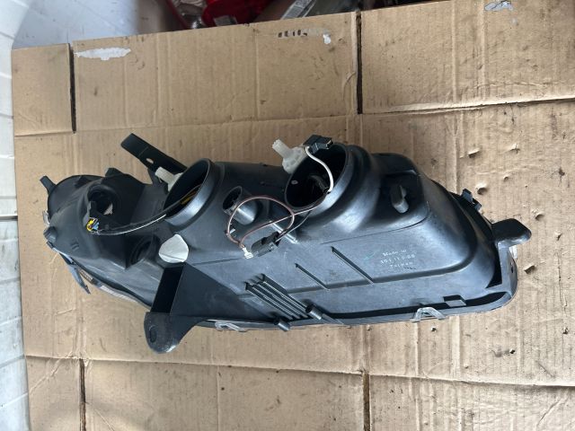 bontott OPEL OMEGA Bal Fényszóró