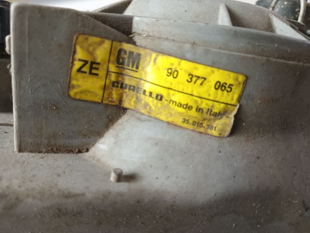 bontott OPEL OMEGA Bal Fényszóró