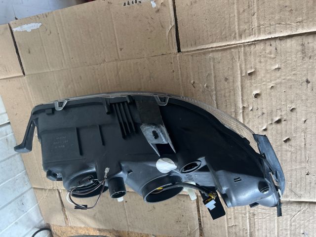 bontott OPEL OMEGA Bal Fényszóró