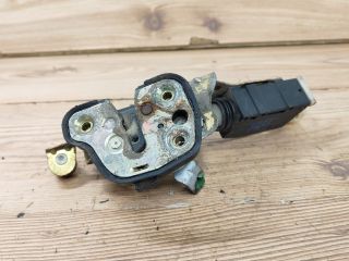 bontott OPEL OMEGA Bal hátsó Ajtózár