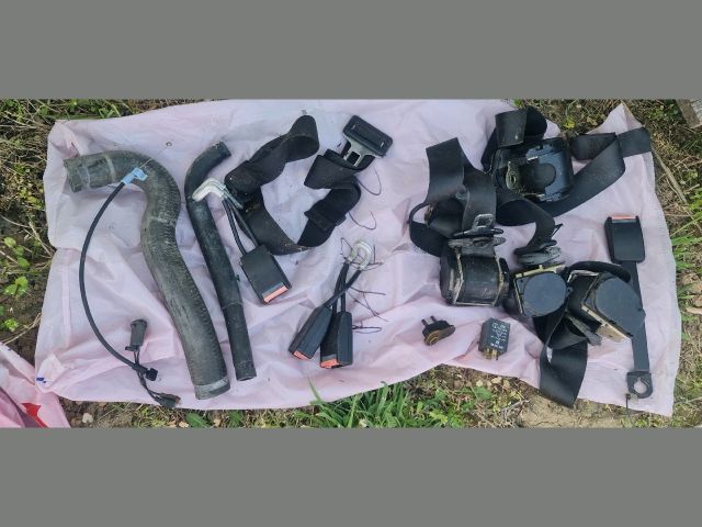 bontott OPEL OMEGA Bal hátsó Hangszóró Burkolat