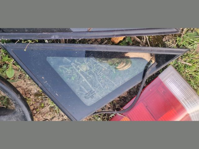 bontott OPEL OMEGA Bal hátsó Hangszóró Burkolat