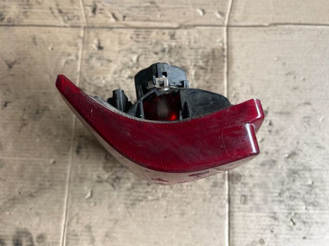 bontott OPEL OMEGA Bal Hátsó Lámpa