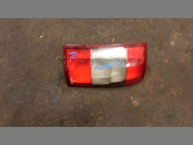 bontott OPEL OMEGA Bal Hátsó Lámpa