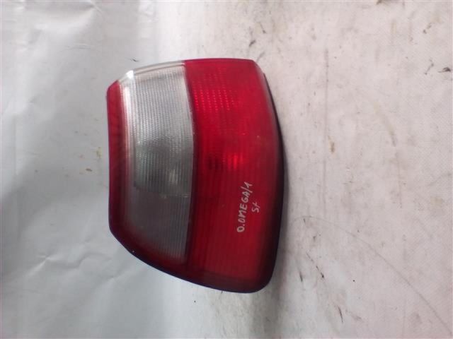 bontott OPEL OMEGA Bal Külső Hátsó Lámpa