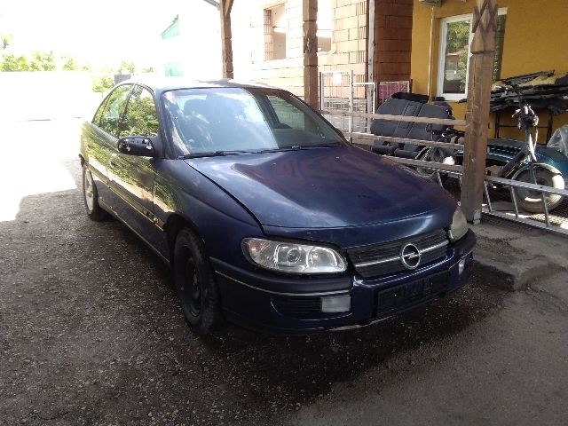 bontott OPEL OMEGA Csomagtérajtó Kilincs